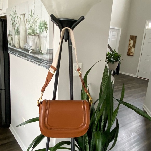Handbags - NWT Zara Tan Crossbody Saddle Bag with Dust Bag